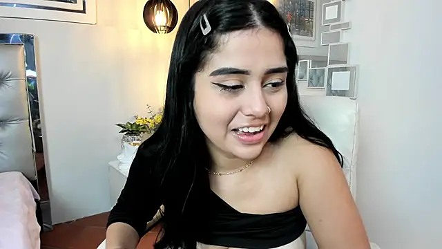 mila quin online show from May 2026 07:55:01 PM