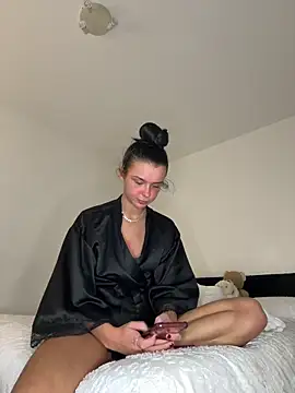 Snapshot of Amberbanxx chatting on February 2026 07:45:01 PM Amberbanxx online show from February 2026 07:45:01 PM