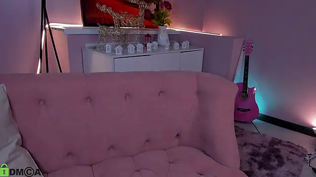 Snapshot of leylamirage chatting on February 2026 12:26:01 PM leylamirage online show from February 2026 12:26:01 PM