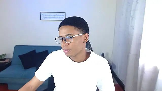 Snapshot of liiam3 chatting on February 2026 08:43:01 PM liiam3 online show from February 2026 08:43:01 PM