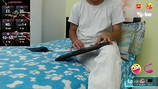skinnysexy18 online show from May 2026 06:23:02 PM