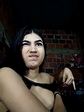 Snapshot of Julianiss chatting on February 2026 08:22:01 AM Julianiss online show from February 2026 08:22:01 AM