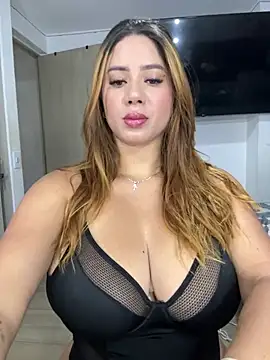 angelinadreamss online show from July 2026 01:28:02 PM