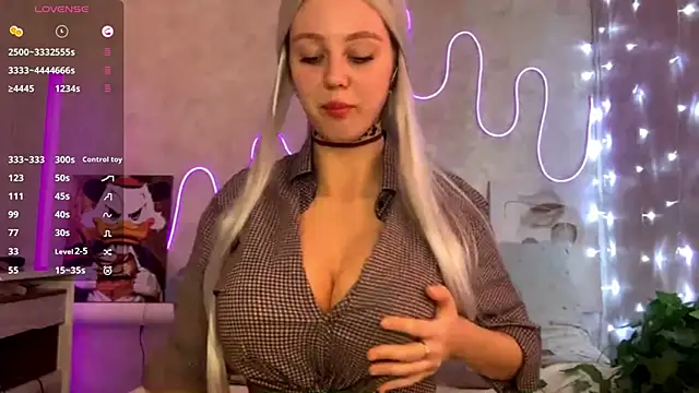 VictoriaDeese online show from May 2026 04:19:01 AM