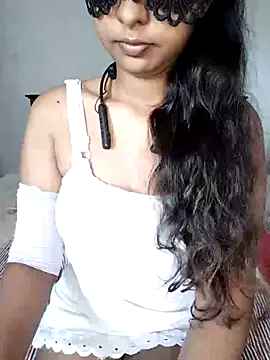 Snapshot of ASHANYA_JAYASOORIYA chatting on July 2026 03:32:01 AM ASHANYA JAYASOORIYA online show from July 2026 03:32:01 AM