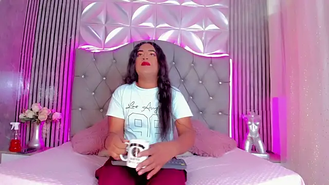 Valentina-Nova- online show from April 2026 04:10:02 AM