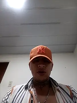 Snapshot of Valentino_dominusSex chatting on February 2026 10:14:01 AM Valentino dominusSex online show from February 2026 10:14:01 AM