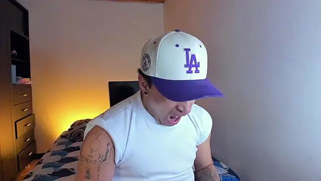 Jhon Sara online show from March 2026 02:21:02 PM