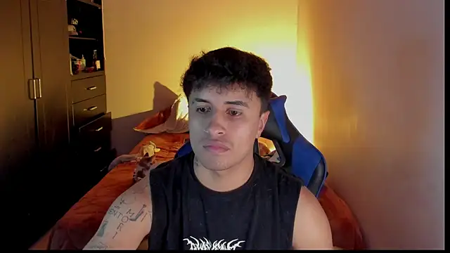 Jhon Sara online show from April 2026 03:33:02 AM