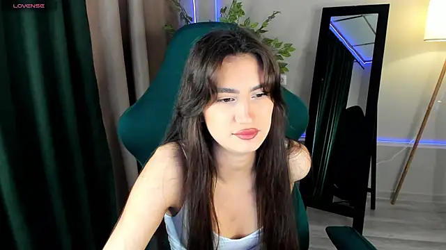 Snapshot of Adele_Lanea chatting on May 2026 12:30:02 AM Adele Lanea online show from May 2026 12:30:02 AM