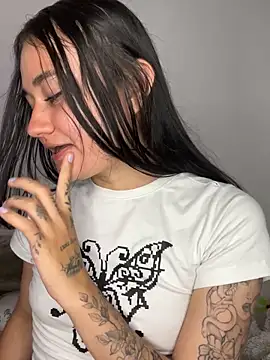 Snapshot of Sofia-squir chatting on February 2026 03:04:02 AM Sofia-squir online show from February 2026 03:04:02 AM