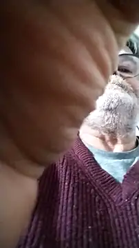 Vieux pervert online show from February 2026 02:46:02 PM