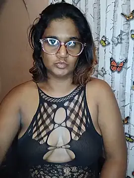 indianstrawberrylips4u online show from May 2026 05:02:02 AM