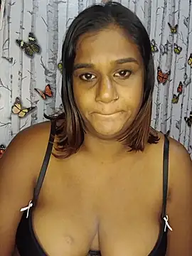 indianstrawberrylips4u online show from May 2026 09:13:01 PM