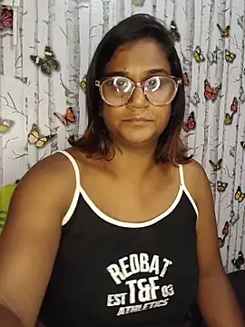 indianstrawberrylips4u online show from May 2026 03:08:01 PM