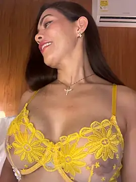 Snapshot of samanta_94 chatting on June 2026 09:04:01 PM samanta 94 online show from June 2026 09:04:01 PM