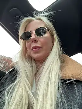 LisaMurr online show from April 2026 10:52:01 AM
