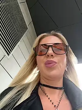 LisaMurr online show from May 2026 11:06:01 AM