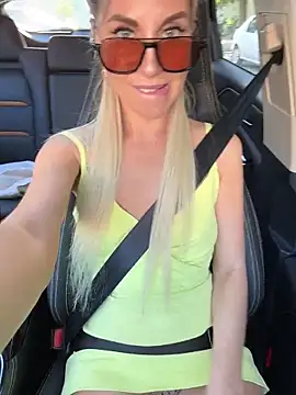 LisaMurr online show from June 2026 02:33:01 PM