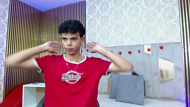 Snapshot of keahi_tay chatting on March 2026 06:00:01 PM keahi tay online show from March 2026 06:00:01 PM