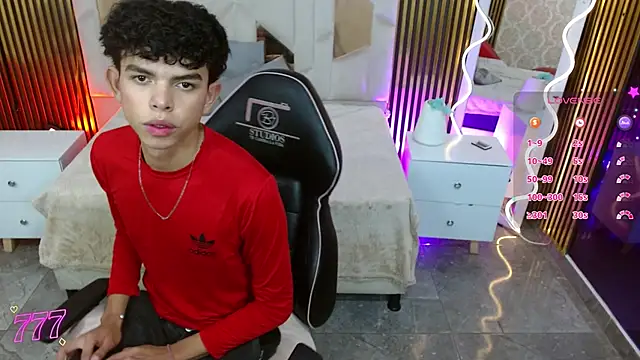 Snapshot of keahi_tay chatting on March 2026 07:02:02 PM keahi tay online show from March 2026 07:02:02 PM