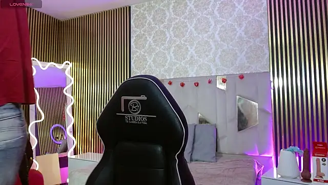 Snapshot of keahi_tay chatting on April 2026 07:19:01 PM keahi tay online show from April 2026 07:19:01 PM