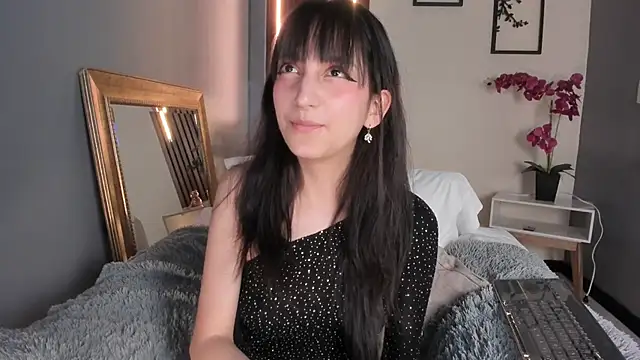 LunaaHarper online show from June 2026 09:12:01 PM