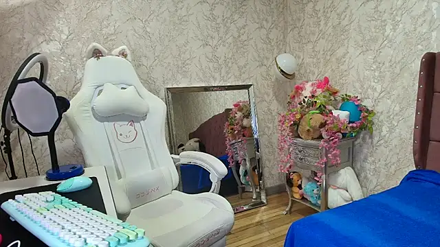 SelinaRussell online show from May 2026 11:57:02 PM