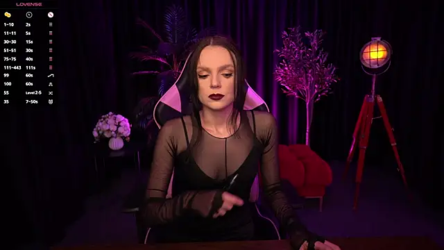 Wild Alice me online show from May 2026 03:52:01 PM