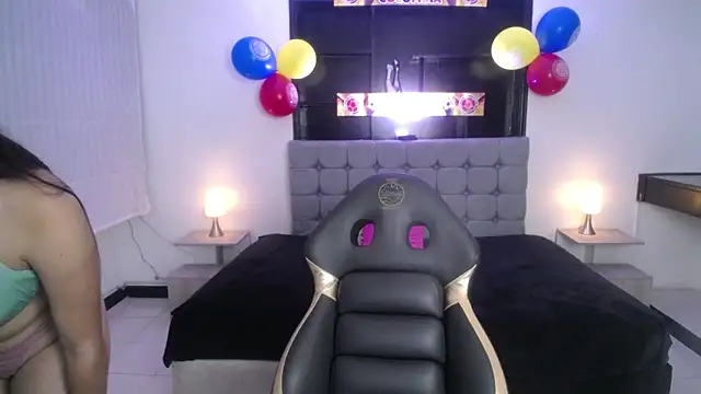 Sweett liia  online show from June 2026 07:48:01 PM