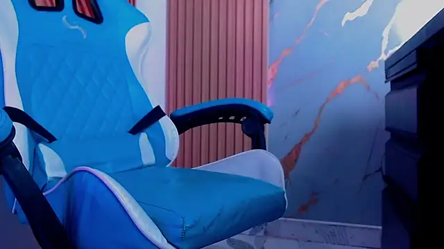 Snapshot of Jasmine_Jones7 chatting on February 2026 08:48:02 AM Jasmine Jones7 online show from February 2026 08:48:02 AM