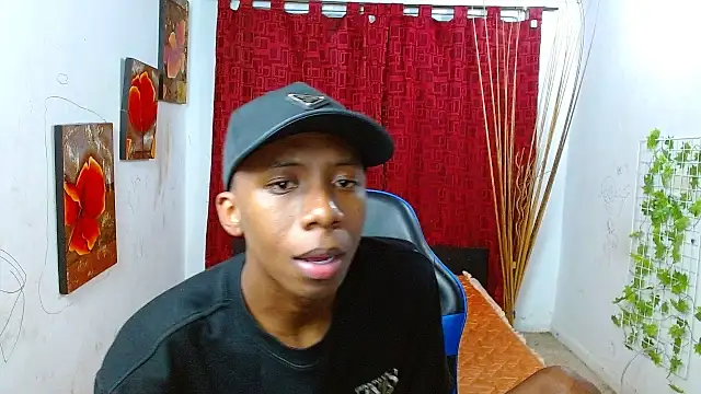 milo018 online show from July 2026 01:27:01 AM