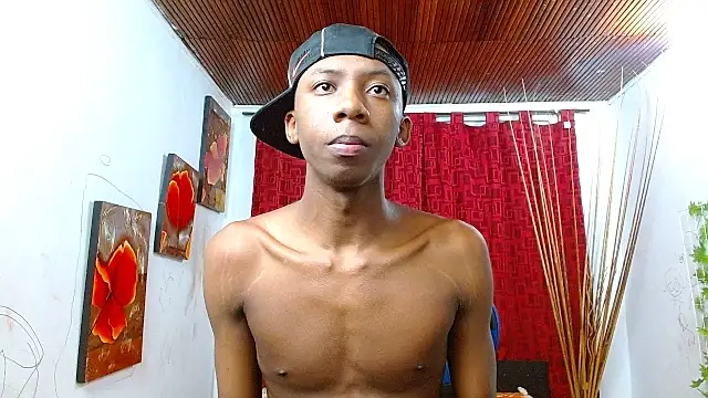milo018 online show from July 2026 10:34:02 AM