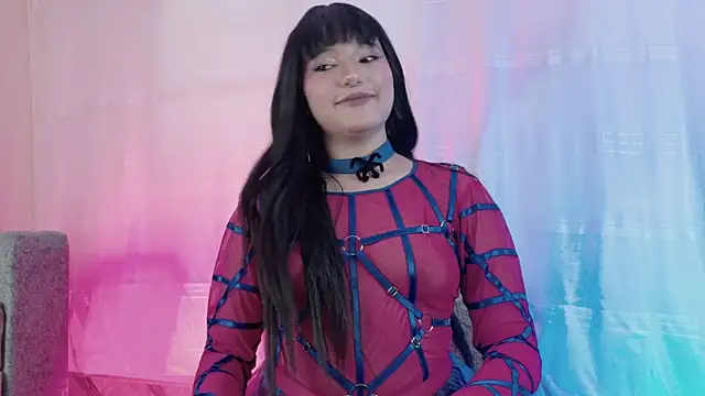 Kitty Divin online show from March 2026 01:58:01 PM