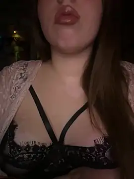 Snapshot of AnessaXrose chatting on February 2026 10:17:01 PM AnessaXrose online show from February 2026 10:17:01 PM