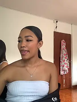 Snapshot of kali_rousse chatting on February 2026 01:07:02 PM kali rousse online show from February 2026 01:07:02 PM