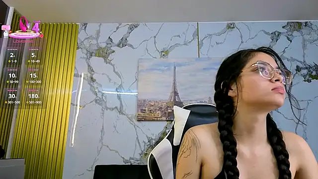 Carolina pm online show from June 2026 11:00:01 PM