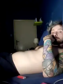 Magikmike94 online show from April 2026 10:13:01 AM