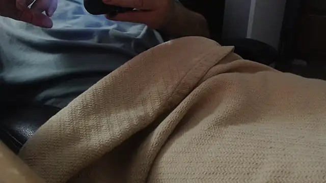 Nolan167 online show from April 2026 01:03:01 AM