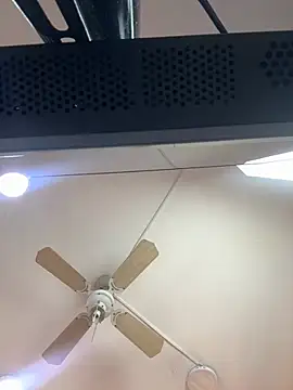 MiaDiamod online show from May 2026 12:11:01 PM