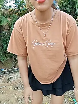 Snapshot of Nth5h chatting on April 2026 01:00:02 AM Nth5h online show from April 2026 01:00:02 AM