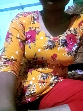 Snapshot of BreezySexyGirl69 chatting on April 2026 11:08:02 AM BreezySexyGirl69 online show from April 2026 11:08:02 AM
