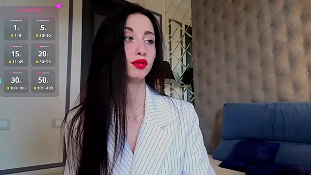 MiguelinaRasmuson online show from May 2026 11:04:01 AM
