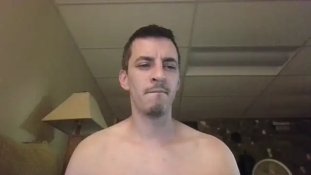 luverrboyy online show from July 2026 04:51:01 PM