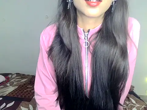 SIKSHA SINGH online show from May 2026 06:24:01 PM
