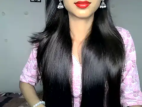 SIKSHA SINGH online show from May 2026 06:24:02 PM