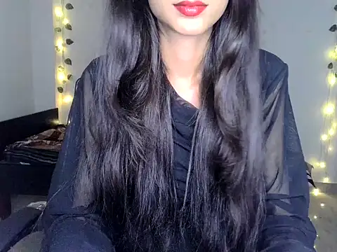 SIKSHA SINGH online show from June 2026 11:04:02 AM