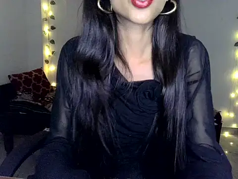 SIKSHA SINGH online show from June 2026 11:09:02 PM
