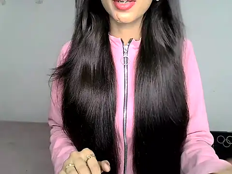 SIKSHA SINGH online show from July 2026 08:22:02 PM