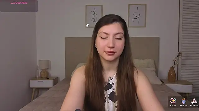 Snapshot of Keiras_world chatting on February 2026 07:08:02 AM Keiras world online show from February 2026 07:08:02 AM